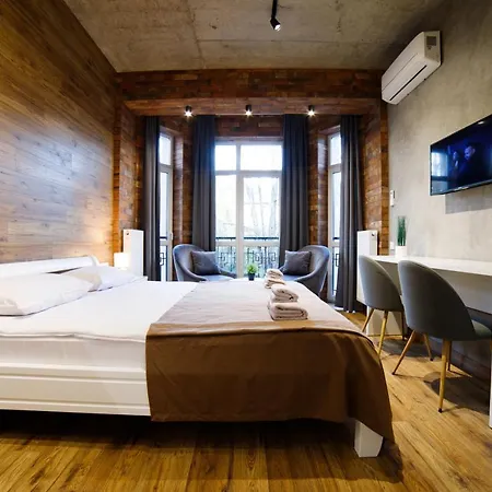 Lux Apartments Lviv Exterior photo