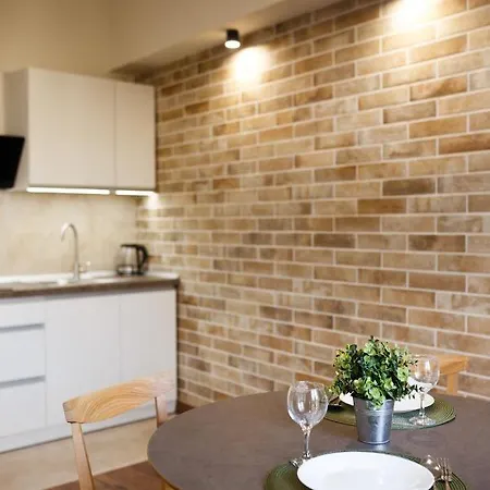 Lux Apartments Lviv Exterior photo