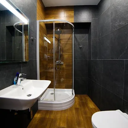 Lux Apartments Lviv Exterior photo