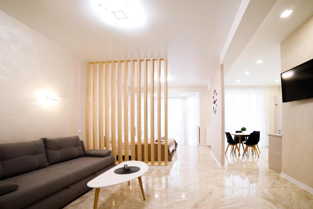 Lux